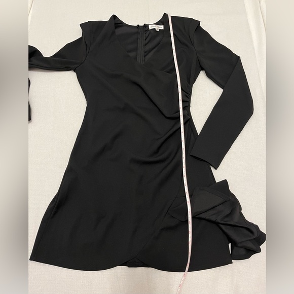 Emerald Sundae Medium Long Sleeve Midi Dress NWOT - Picture 11 of 13